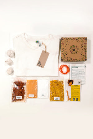 Natural Dye Kit Logwood & Osage Sawdust & Good Unisex T-Shirt