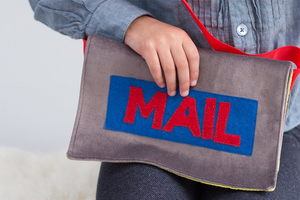 English Mail Bag Set