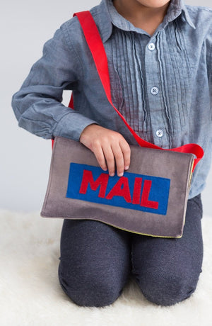 English Mail Bag Set