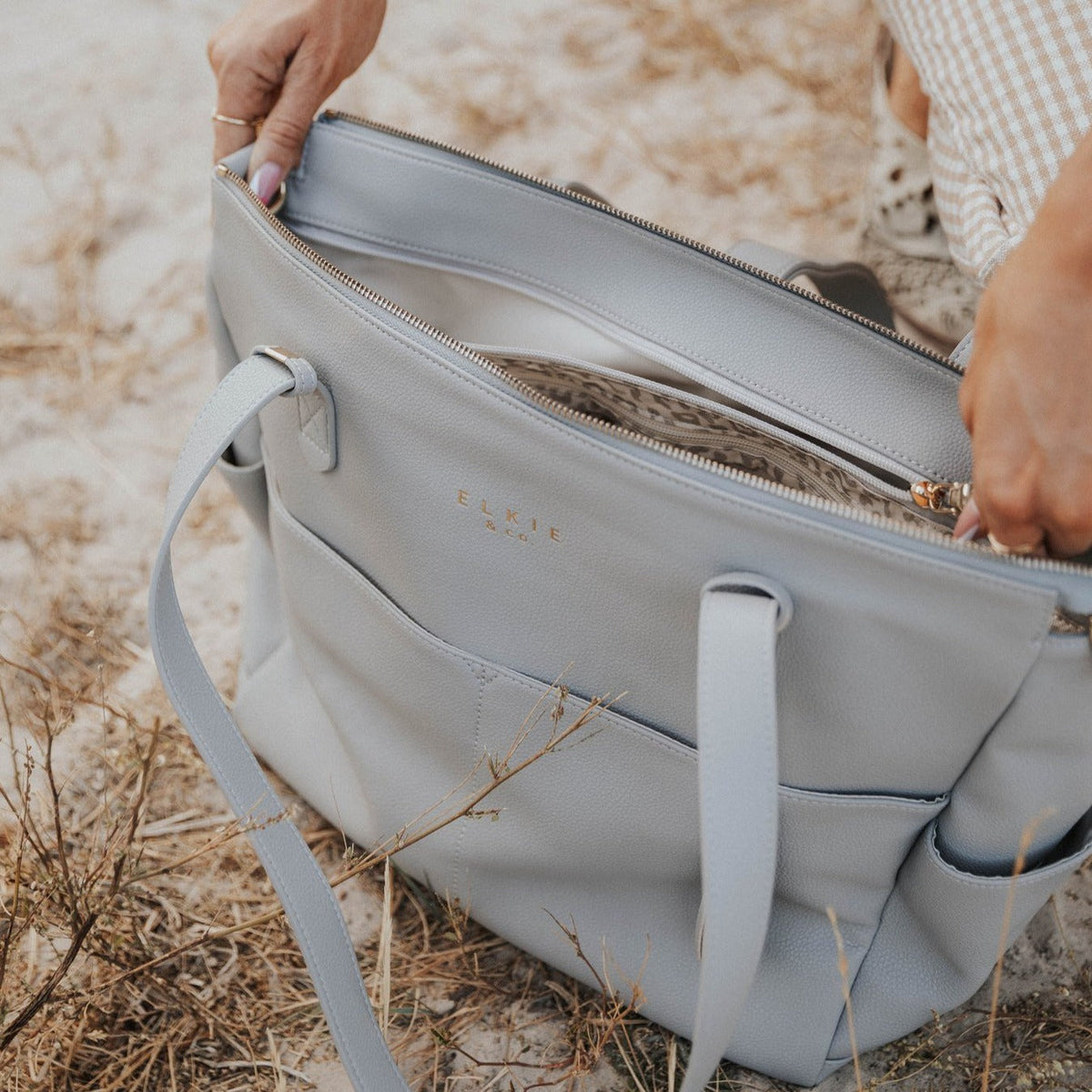 The Aberdeen Handbag - Stone
