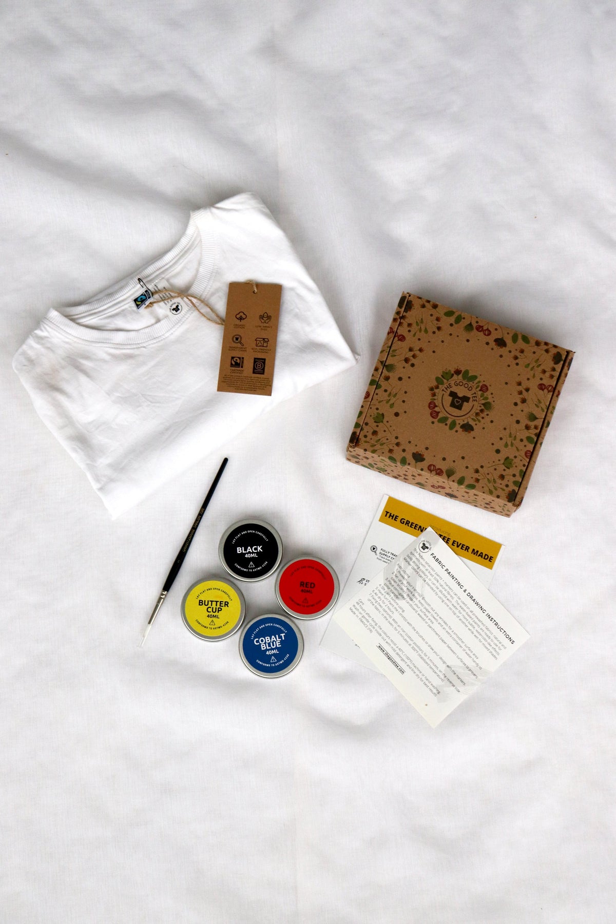 Fabric Painting Kit & Sustainable Youth T-Shirt