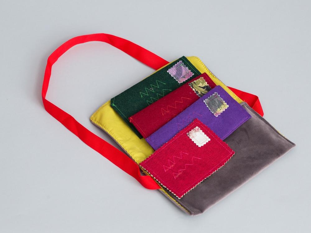 English Mail Bag Set