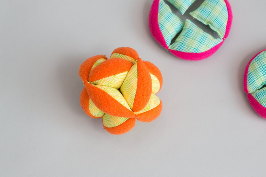 Plush Puzzle Ball